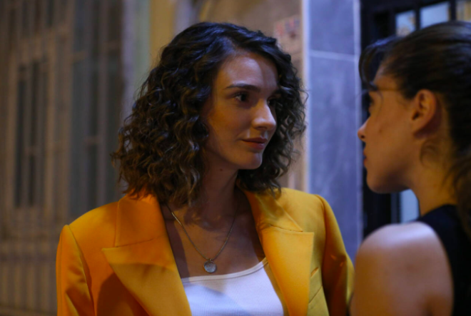 Dizinin erken vedas sosyal medyada da konu oldu. Bu ikiliyi ekrana ok yaktran seyirciler dizinin bitmesinden rahatsz. 17. blm fragmannda final yazsn gren birok izleyici kanala tepki gsterdi. Fakat Kanal D final kararn resmen duyurdu.