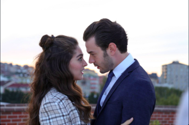 Show TV, FOX, Star TV derken bir erken veda da yazn balayan genlik dizisi Baht Oyunu'ndan geldi. Yaynland ilk blmlerde byk ilgi gren ve kanaln reyting listesinde yzn gldren diziler tersine dnd.