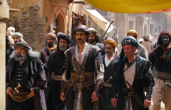 Es Film taraf�ndan 1 y�ld�r haz�rl�klar� yap�lan ve �ekimler i�in de b�y�k b�t�eler kullan�lan Barbaroslar dizisinin teknik ekibinde bir de y�netmen de�i�ikli�i yap�ld�.