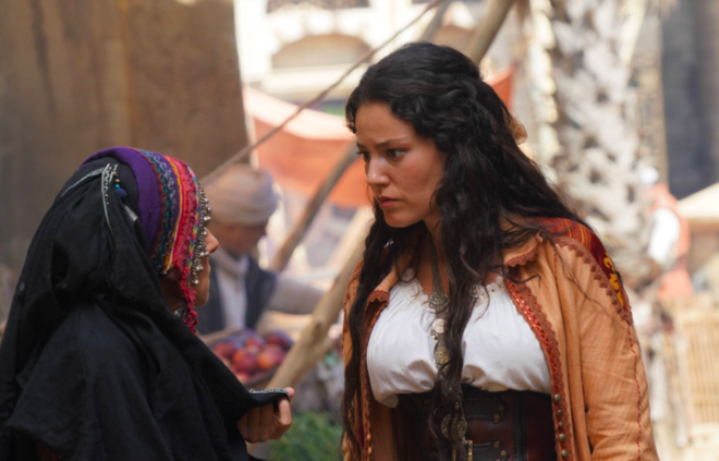 B�ylece per�embe ak�amlar�n�n reyting zirvesinde olmay� planlayan Barbaroslar dizisi ile i�ler zorla�t� ve 3. s�raya geriledi. Hal b�yle olunca ��k��� engellemek ve kaybetti�i seyirciyi tekrar kazanmak i�in TRT harekete ge�ti.