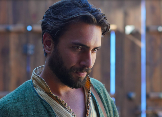 Yeni sezon dizilerinin ba�lamas� ile kanallarda rekabet iyice k�z��t�. FOX, Star, Show TV, Kanal D ard arda yeni dizileri ekrana koyarken �zellikle per�embe ak�amlar� i�ler iyice kar��t�. Birbirinden iddial� dizilerin yar��t��� per�embe g�n�nde ipi g���sleyen kanal Kanal D'deki Camdaki K�z dizisi oldu.