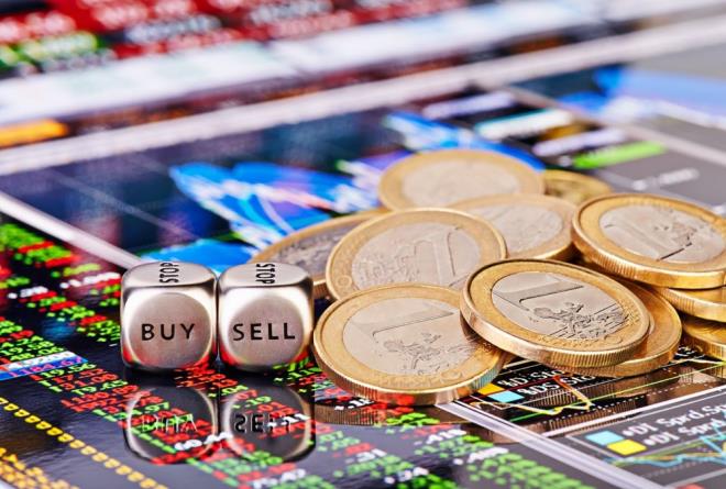 Dier taraftan bitcoin, youn elektrik kullanan bir srete karmak matematiksel bulmacalar zmek iin rekabet eden gl bilgisayarlar tarafndan oluturuluyor.