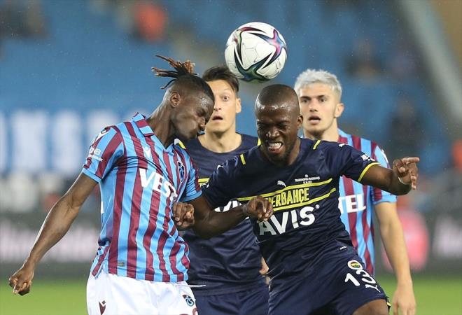 Karlamann ilk yars 1-1 tamamland.