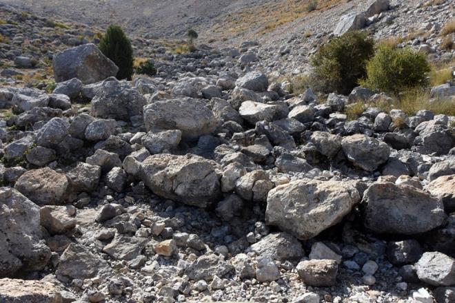 Suyun havada uuup beyaz bulut grnmne kavumas nedeniyle 'Uarsu' olarak adlandrlan elale ile kaynanda bir damla su kalmad.