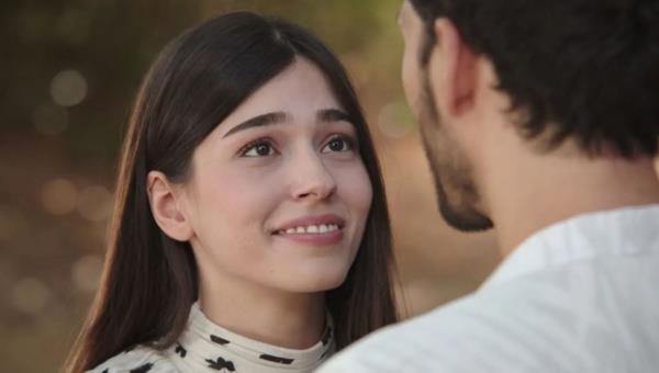 Krk Hayatlar 25 Ekim?den itibaren hafta ii her gn saat 13.00?da teve2?de ekrana gelecek.