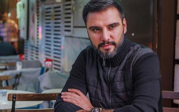 Alian ise "Sosyal medya diye bir ey var ve o kadar ok Magazin sayfas var ki... Bir tanesi haber yapyor, ciddi gazeteler bile bunu alp haber yapyor. Bu haberleri ciddiye alan gazeteciler var, beni en ok bunlar zyor. Biz 4-5 aydr ok zor gnler yayoruz. Birbirimizi ayaa kaldrmaya alrken byle haberlerle uramak bunlar yalanlamak bile bana ar geliyor.Buse ile evlendiimizden beri birbirimize sesimizi bile ykseltmedik." diye konutu.