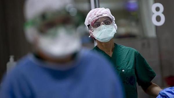 Prof. Dr. Esin Davutolu enol ise ?Tberkloz hastalarn artan sklkta gryoruz. Vaka art tberkloz skl ile paralel gitmeyebilir nk tberkloz skl 'hasta' deil enfeksiyon skldr. Tberklozla enfekte olmu bireyler hastanelere ge bavurunca "hasta" ya da "ilerlemi hasta" durumunda tedavi gryorlar." dedi.