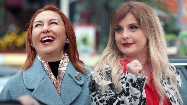 Nazl Bulum, takipilerinin sorduu ''Sadakatsiz dizisinden 3 kiiyle yemee kacak olsanz, kiminle kardnz? sorusuna, ''Seluk, Gnl ve Cavidan'' yantn verdi.