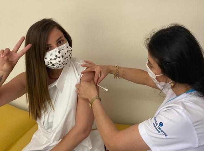 Merve zbey  <br>  kr a olabildim. Bunca zamandr canla bala alan salk personelimize ve Fahrettin Koca?ya ok teekkrler. Sistem ok iyi ilerliyor, dilerim bekleyen herkes bir an nce aya kavuur.