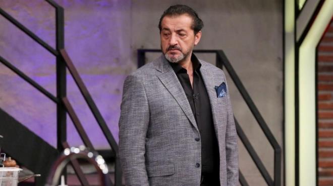 Somer ef'in dolarla maa aldn renen Mehmet ef yapmn kapsna dayand iddias sosyal medyay kartrmt.