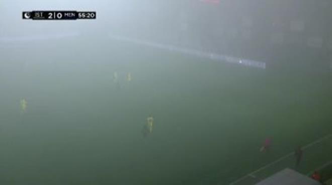 Spor Toto 1. Lig'in 12. haftasnda oynanan stanbulspor-Nasadoge Menemenspor ma, stanbul'da etkili olan sis nedeniyle 62. dakikada ertelendi.