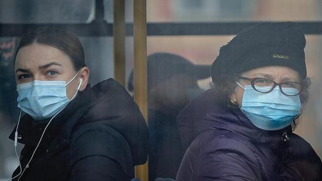 Raporda, pandemiyi sona erdirmek iin kullanlan aralarn byk lde dier bulac hastalklarla savamak iin kullanlanlarla ayn olduu belirtildi