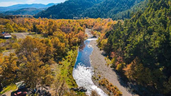 Aalarda ortaya kan farkl renk tonlar, doaseverlerin de ilgisini ekti.