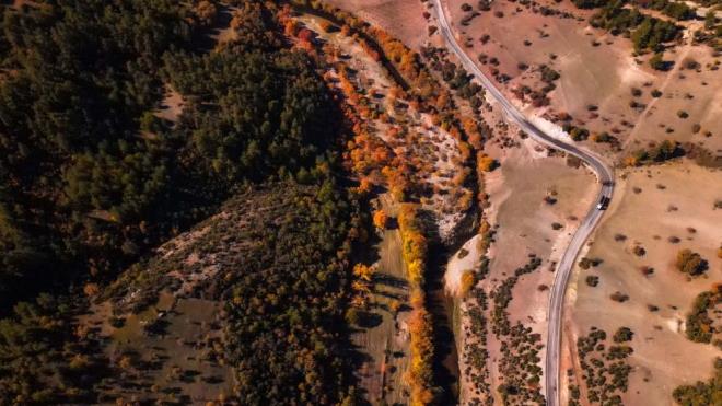 zellikle korona virsten kaan doaseverler hem yry yapyor, hem de sonbahar gzellii ile fotoraf karelerini sslyor