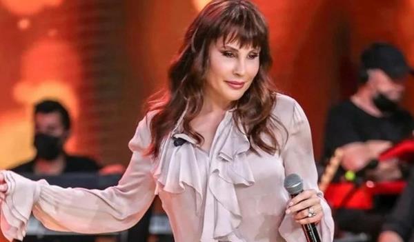 Funda Arar: Kbrs, 700 bin TL