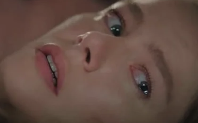 Burcu Biricik diziye veda m ediyor?  <br>  Camdaki Kz dizisiyle ilgili bir dier bomba da Nalan karakterini canlandran barol oyuncusu Burcu Biricik'in projeye veda edecei iddias...