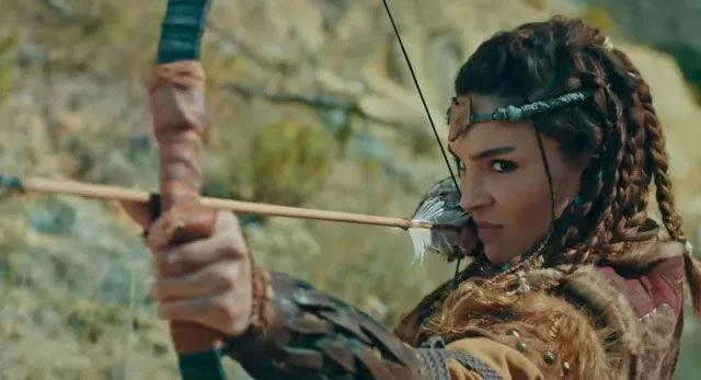 Yapm ve proje tasarm Mehmet Bozda?a ait; ynetmenliini Emir Khalilzadeh?in yapt, senaryosunu Aye Ferda Erylmaz ve Nehir Erdem?in kaleme ald ?Destan?n barollerini Ebru ahin, Edip Tepeli ve Selim Bayraktar stleniyor.