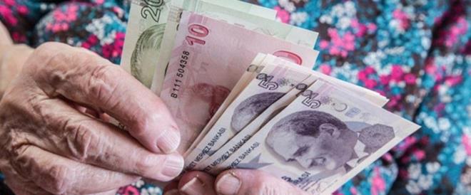 2000'DEN SONRA NASIL BR SSTEM UYGULANMAYA BALADI?    Sigortalnn 2000 ve daha sonraki yllara ait prime esas yllk kazanc gncelleme katsays ile aylk balanma orannn arpm sonucu bulunuyor. 1 Ekim 2008 sonrasnda ortalama aylk kazanla aylk balama orannn arpm sonucu bulunmaya balad    31 Aralk 1999 ncesi dnemin tamamnda almayanlar borlanmaya gidebilir mi?    Bu yllarndan tamamnda almayanlar askerlik, doum, yurtd borlanmaya gidebilir. Borlanmann yksek tavandan yatrlmas ayl artrr.