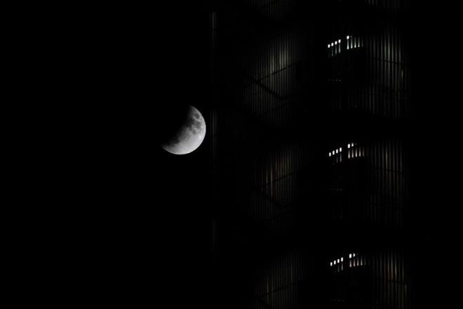 Kuzey Amerika'da Gne doumundan nce kalkanlar bu tarihi an en iyi ekilde izleme frsatna sahip olacaklar