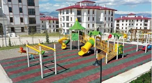 Bitlis Beminare projesindeki 139 konutun fiyat 171 bin liradan balarken taksitler ise 858 liradan balayacak.