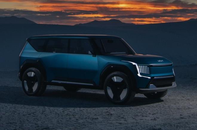 EV6 gibi konsept EV9'da irketin elektrikli aralar iin gelitirdii Electric-Global Modular Platform (E-GMP) zerinde ykseliyor.