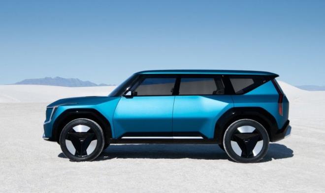 350 kilowattlk arj destei sunacak olan model in bataryalar 20 dakikada yzde 10'da yzde 80'e ulaabiliyor. EV9 tam dolu arjla yola ktnda 483 kilometrelik bir menzil vadediyor.