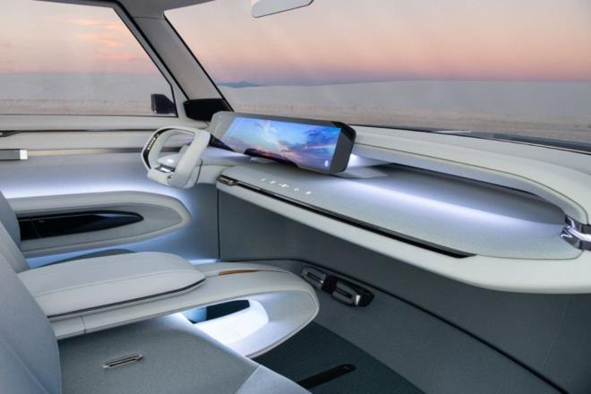 Aracn demelerin denizlerden toplanan balk alar ve plastikler gibi geri dntrlm malzemeler kullanlm.