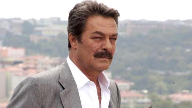 Yaplan kontrolde, nl sanatnn beyin damarnda pht atmas sonucu rahatszland belirlenirken, hayati tehlikesinin bulunmad renildi.