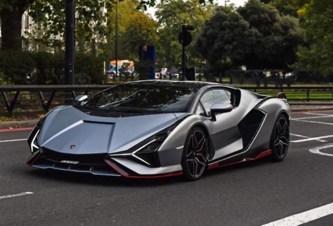 11. LAMBORGHN SAN    3.6 MLYON DOLAR