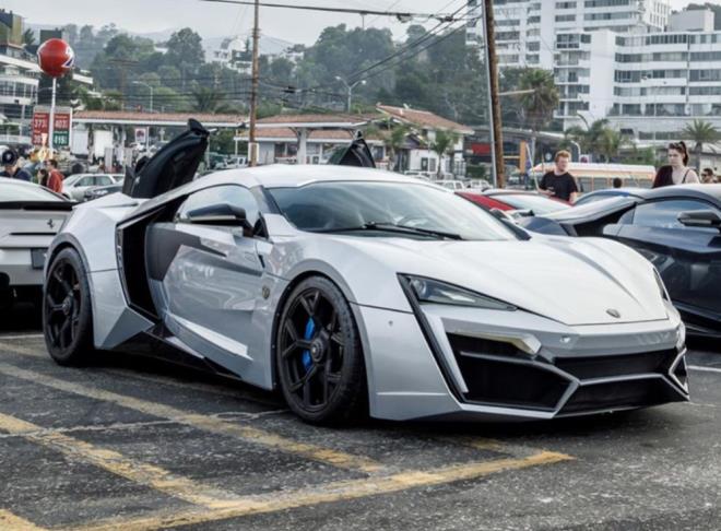 14. LYKAN HYPERSPORT    3.4 MLYON DOLAR