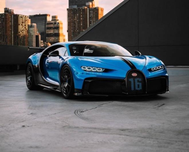 16. BUGATT CHRON PUR SPORT    3.3 MLYON DOLAR