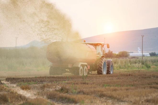 The Guardian'da yer alan habere gre, ubat aynda meydana gelen Texas Arctic patlamas ve Austos'taki Ida Kasrgas, ABD'nin gbre retimini kesintiye uratt.