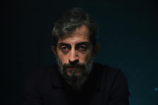 -ncelikle hayat nasl gidiyor, naslsnz iyi misiniz?  <br>  Hayat son dnemde biraz fazla deiti. Bu yeni dneme uyum salama zaman. Bir iim yoksa biraz kendime vakit ayryorum.