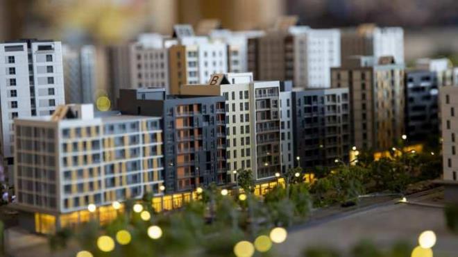 Verilere gre, Trkiye genelinde satlk konutta metrekare fiyat en pahal olan 10 ilin birincisi 10,167 TL ile Mula oldu.    Mula?y, 7,824 TL ile stanbul, 5,947 TL ile Antalya, 5,482 TL ile zmir, 4,236 TL ile anakkale, 4,232 TL ile Balkesir, 4,062 TL ile Yalova, 3,991 TL ile Gaziantep, 3,852 TL ile Denizli ve 3,718 TL ile Edirne takip etti.    Ortalama metrekare fiyat artlar bir nceki yl ile kyaslandnda yzde 35-60 arasnda bir artn yaand gzlemlendi.