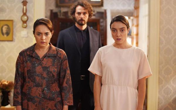 OGM Pictures'n TRT 1 iin ektii Masumlar Apartman dizisi bu akam yine izleyicileri ekrana kilitlemeye hazrlanyor. Ancak merakla beklenen Masumlar Apartman dizisinin yeni blm yayn saatiyle ilgili yeni bir gelime yaand.