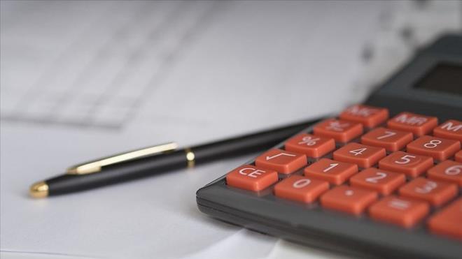 Bakan Bilgin, iletmelerle yaplan anketin ayrntlarn paylaarak, "Yzde 33.9'unun asgari cretin 3 bin 500?3 bin 750 lira arasnda olmas gerektii eklinde bir kanaatte olduklarn grdk. 3 bin 750 lira-4 bin lira arasnda olanlarn oran ise yzde 13, 3 bin 250 lira ile 3 bin 500 lira arasnda olanlar ise yzde 19" dedi.