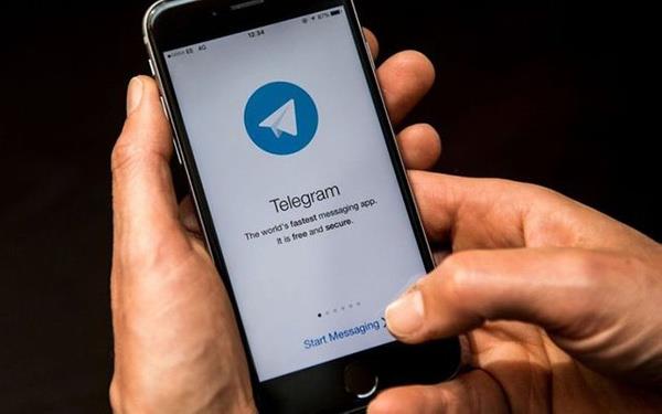 Telegram  <br>  - Mesaj ierikleri verilmiyor.  - Hibir iletiim bilgisi sunulmuyor.  - Dorulanan terrist soruturmalarnda IP adresi ve telefon numaralar, ilgili yetkililere sunulabiliyor.