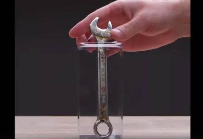 1- Paslanan alet edevatlarnz, kola ierisinde bekletebilirsiniz.