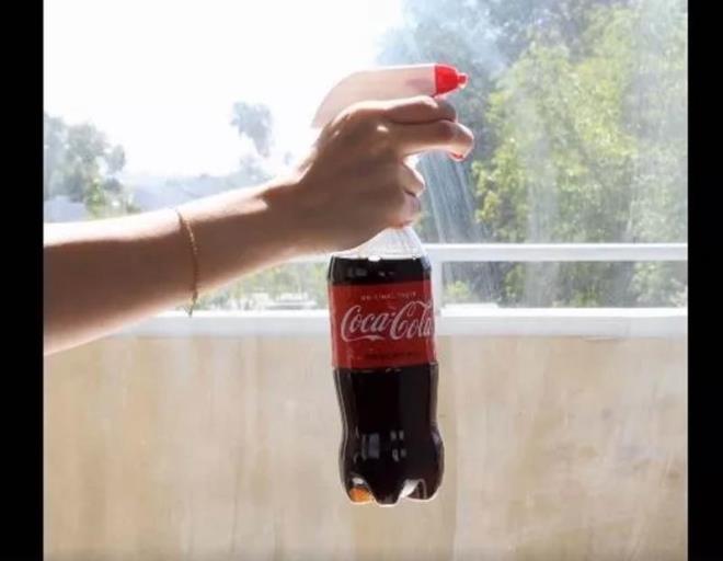 6- Byk camlarda oluan lekeleri, kola ile temizleyebilirsiniz