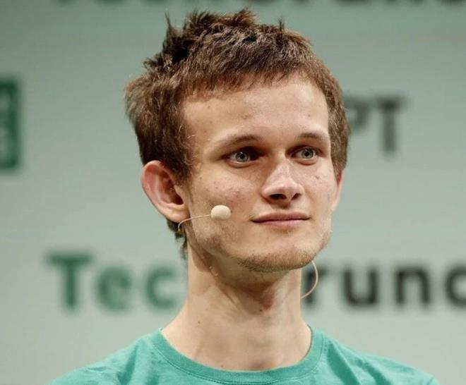 VTALK BUTERN (27)    Ethereum, Kurucu