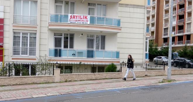 Bulgar levasndaki ykselile birlikte yaanan talep patlamasna dikkat eken Ko,  "zellikle Saros Krfezi'nde u anda yazlklarn yarsndan fazlas Yunan ve Bulgarlar tarafndan kiralanm durumda. Ben bu emlak satlarnn inanlmaz artarak devam edeceini dnyorum" ifadelerini kulland.