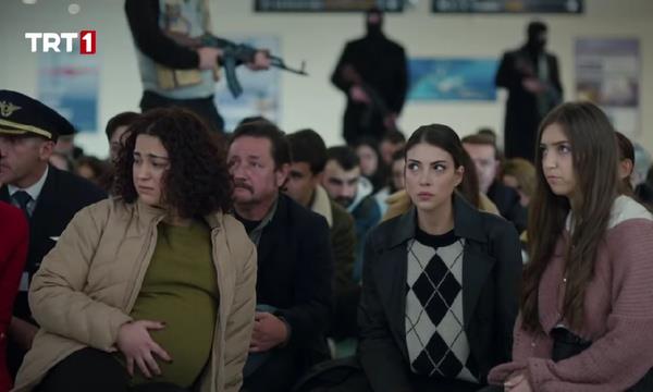 te bu mahkum dizinin yeni blmlerinde ana karakterlerden biri haline geliyor.