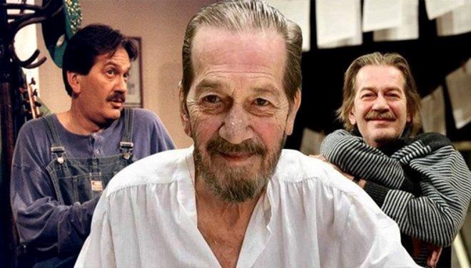 FERHAN ENSOY HAYATINI KAYBETT  <br>  -Salk Bakanlnca 15 ya stndekiler ile kronik hastal bulunan 12 ya stndekilere Covid-19 a hakk tanmland.  <br>  -Tiyatro, sinema ve televizyon oyuncusu, Ortaoyuncular Tiyatro Topluluu'nun kurucusu Ferhan ensoy, 70 yanda hayata veda etti.