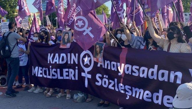 TRKYE STANBUL SZLEMES'NDEN AYRILDI    "stanbul Szlemesi"nin Trkiye Cumhuriyeti bakmndan feshedilmesine ilikin Cumhurbakan Karar, Resmi Gazete'de yaymland.    Trkiye Cumhurbakan Recep Tayyip Erdoan, nsan Haklar Eylem Plan'n aklad.
