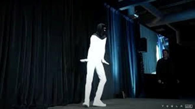 Ancak, milyarder imdi Tesla Bot?un nemli bir yolda olabileceini syledi.