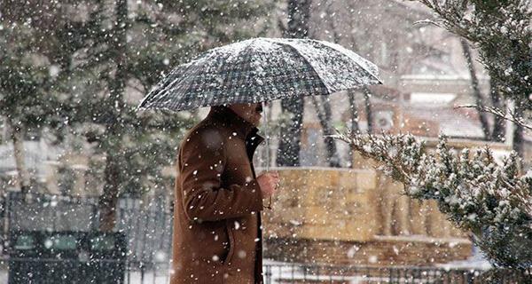 Meteoroloji Genel Mdrl tarafndan yaplan son deerlendirmelere gre: lkemiz genelinin paral ve ok bulutlu, Orta ve Dou Karadeniz kylar ile Amasya ve Tokat dnda kalan tm blgelerin yal geecei tahmin ediliyor.