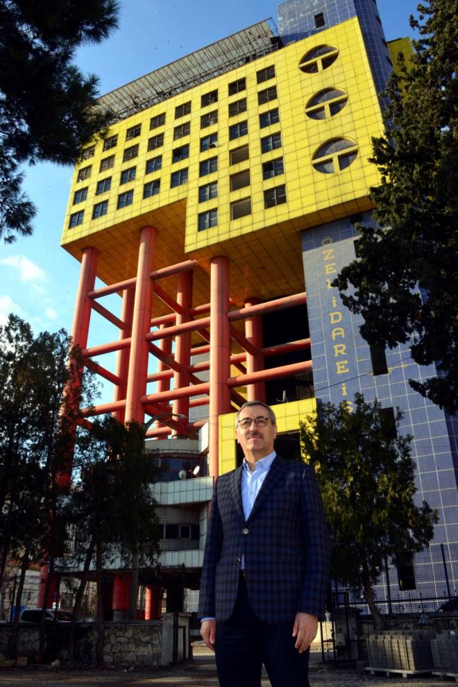 nternet arama motoru Google'a 'Dnyann en sama binas' yazlp, grsellerde arama yapldnda ilk srada kt.