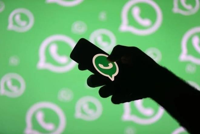 WHATSAPP VE FACEBOOK'TA FRELERE NE OLDU?    Meta, her iki platformdaki kullanclarn, sahte bir giri sayfas salayarak ifreler gibi bilgileri almay amalayan "e-dolandrclk" saldrsnn kurban olabilecei konusunda uyard.