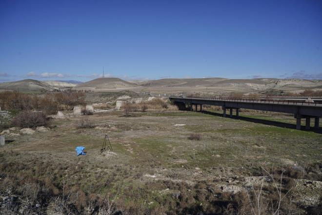 Jandarmadaki ilemlerinin ardndan adliyeye sevk edilen Z.K., karld nbeti mahkemece tutukland. Kprnn paralanmas ve tahliyesinde alanlarn da ifadelerine bavuruldu.