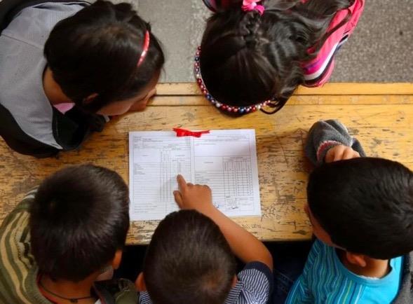 E okul VBS girii nasl yaplr:   <br>  E Okul veli bilgilendirme sistemi, renciler iin kritik bir nem arz etmeye devam ediyor.    renciler, veliler ve retmenlerin urak noktas olan E-Okul Veli Bilgilendirme Sistemi, yeni dnemin balamasyla birlikte eitim dnyasnn yeniden gndemindeki konu oldu.